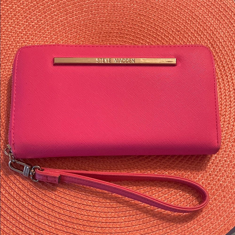 Steve Madden Pink Wristlet Wallet